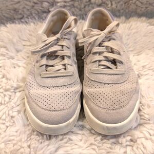 Keds, women's 9